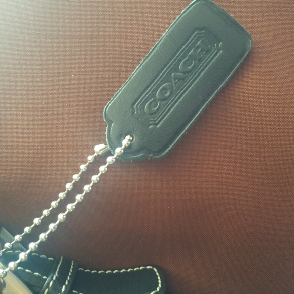 COACH HANDBAG - Picture 3 of 3